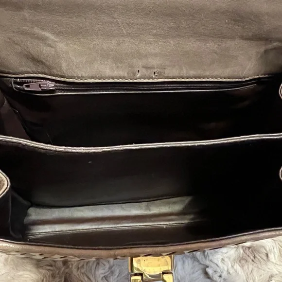 Vintage Bally Leather Kelly bag (callouts in photos) please look before purchase Bags